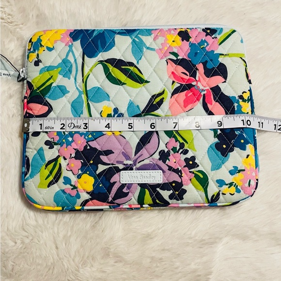 Vera Bradley iPad / tablet case NWOT - Picture 8 of 9